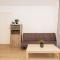 Habitaciones con baño compartido en bonito Apartamento en Badalona