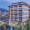 Hotel Central Park Near Dal Lake