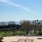 Dream vacation Apartment - Sea view, Pool, Park, 2 Min Walk to Beach, Parking
