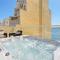 Sapphire Apartments & Penthouse with Heated Jacuzzi