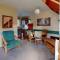 11 Strawberry Hill, Tolroy Manor