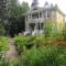 Auberge Taylor Manor