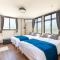 20 minutes by train to Shinjuku 9-minute walk from the nearest station 西落合2f3f