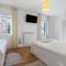 Venezia, 15 minutes from Venice, Parking,Shuttle airport, Train station Miranese