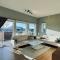 Sunny Terrace - Airy Apartment in the Heart of Lofoten