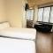 3F Guest House NETOMARI 最大7名,1フロア貸切51m2, USJ2駅,西九条徒歩2分,トイレ2つ,洗濯機完備