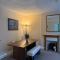 Charming Apartment in Peaceful Basingstoke Setting