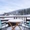 Bright Cocoon With Balcony And View On The Valley