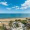 Urbanización El Oasis, 20 Villas en 1ª Línea Playa