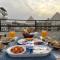 Luxury Oriental Pyramids Inn