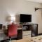 Econo Lodge Inn & Suites Canandaigua - Finger Lakes Area