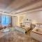 Godano Rooms