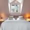 Grettir Guesthouse Downtown Charm