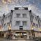 ALL IN HOTEL