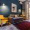 Apartment with nice terrace by the Amazing Pantheon