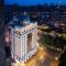 Chongqing Jiefangbei Pedestrian Street Intercity Hotel