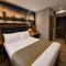London Court Hotel