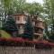 Roes Suites