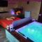 Countryside Hot & Romantic Room
