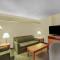 Prairie Crest Red Deer by IHG