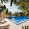 City Pool Apartments Novalja