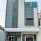 Front One Budget Hotel Tirtonadi Solo