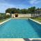 Maison d'hôtes calme avec piscine proche village