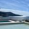 Royal Lux Spacious seaside pool