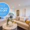 Beachside Apartment at Palm - Coast & Country