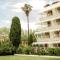 Hotel Ventura Saint-Tropez, Tapestry Collection By Hilton