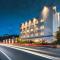 Aston Hotel