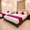 Goyal Hotelirs - Hotel The Agra Grande, Agra