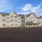Travelodge Suites by Wyndham Regina - Eastgate Bay