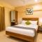 Urban Comforts - Near US Consulate Business Hotel in T Nagar Free Breakfast