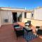 Studio romantique climatisé, terrasse XXL, hyper centre Tarbes, calme