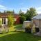 Maison Datcha avec jardin et piscine privée