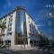Goldstar Apartments & Suites
