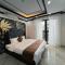 Doris Luxury Hotel