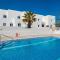 Nikos Hotel