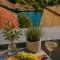 ZARA apartment- Near the Old town ,Cool and shaded ,3 ACs , Free Parking & Peaceful