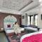 Mannat Udaipur Lakeview Boutique