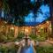 Los Robles Charming Colonial Boutique Hotel