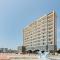Mud Beach Hotel