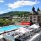 Diamond Resort White