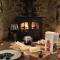 Charlotte's Cottage, a Charming Cotswolds Getaway