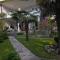 Neli & Zaal Guest House
