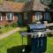 Green Cottage in grounds of Grade II* Frognal Farmhouse