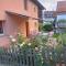 BnB LES OISEAUX, chez Lidia, 26m2 à 44m2, 2ème étage