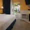 Monterey Bay Lodge