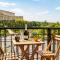 New Luxury Flat in front of the Parliament at Unirii